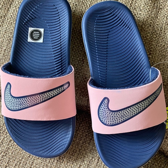 nike slides for infants